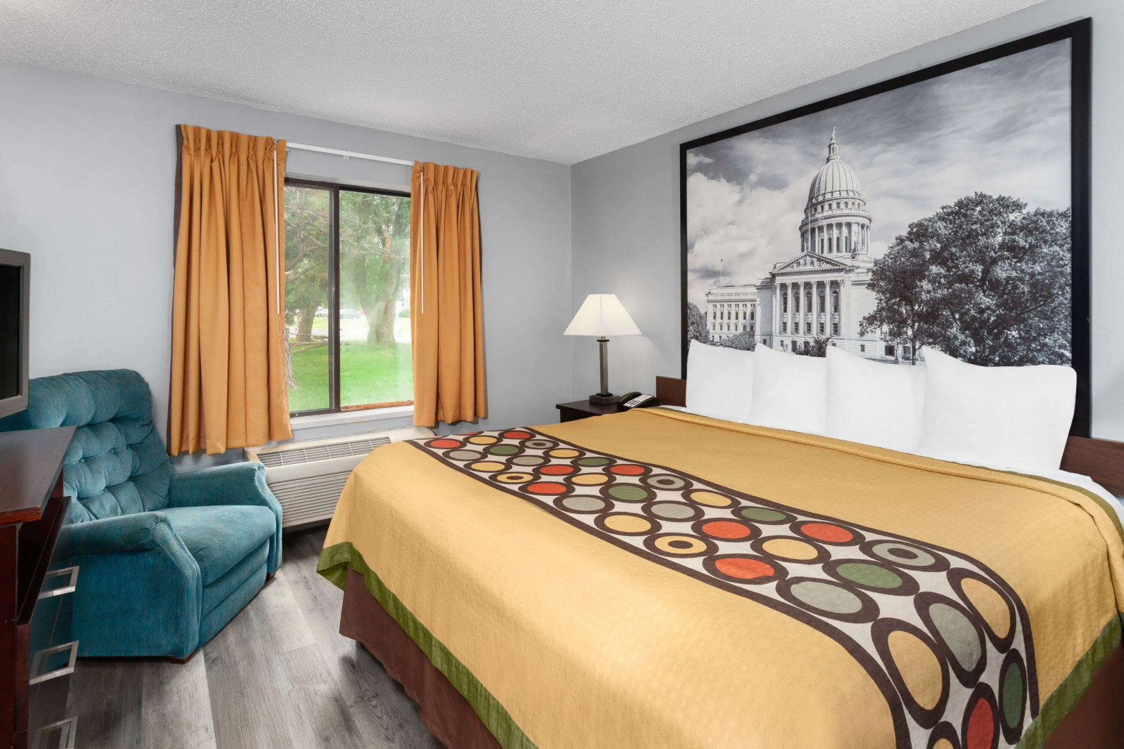 Super 8 by Wyndham Sun Prairie/Madison E