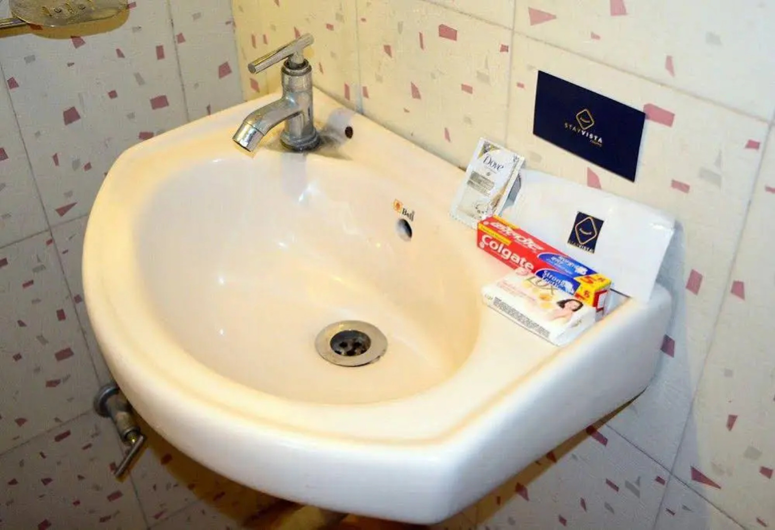 Stay Vista Rooms at Pune Highway Wakad