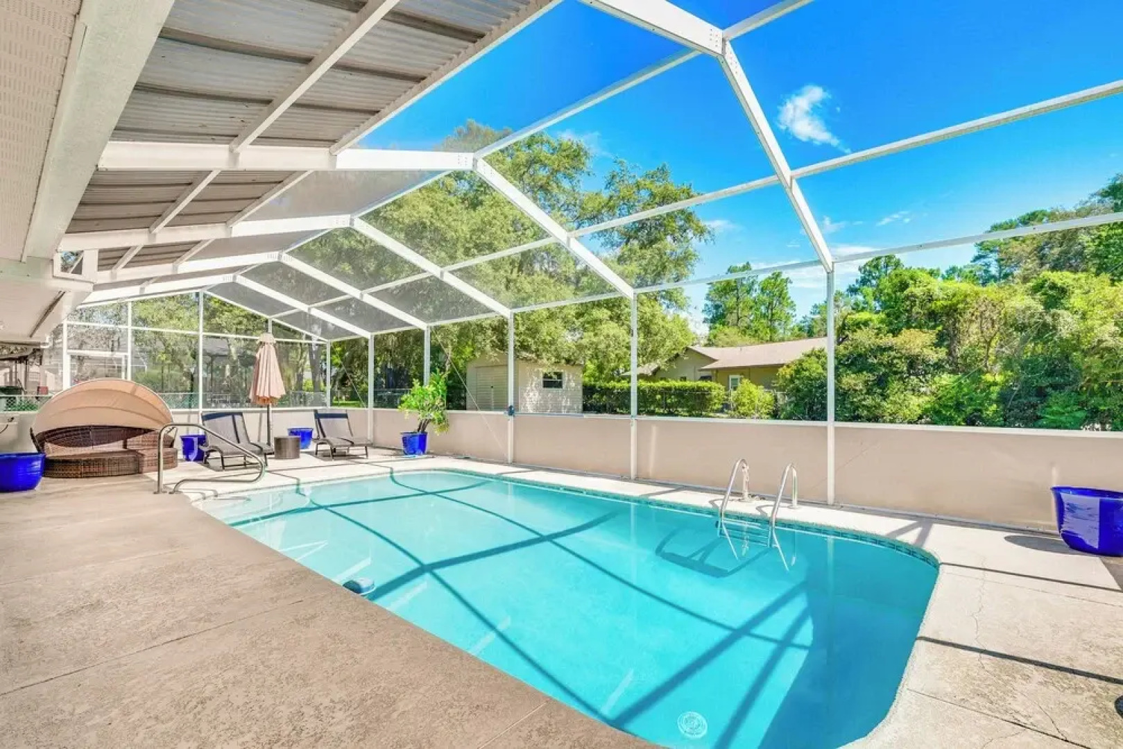 Spring Hill Home: Heated Pool, 9 Mi to Beach!
