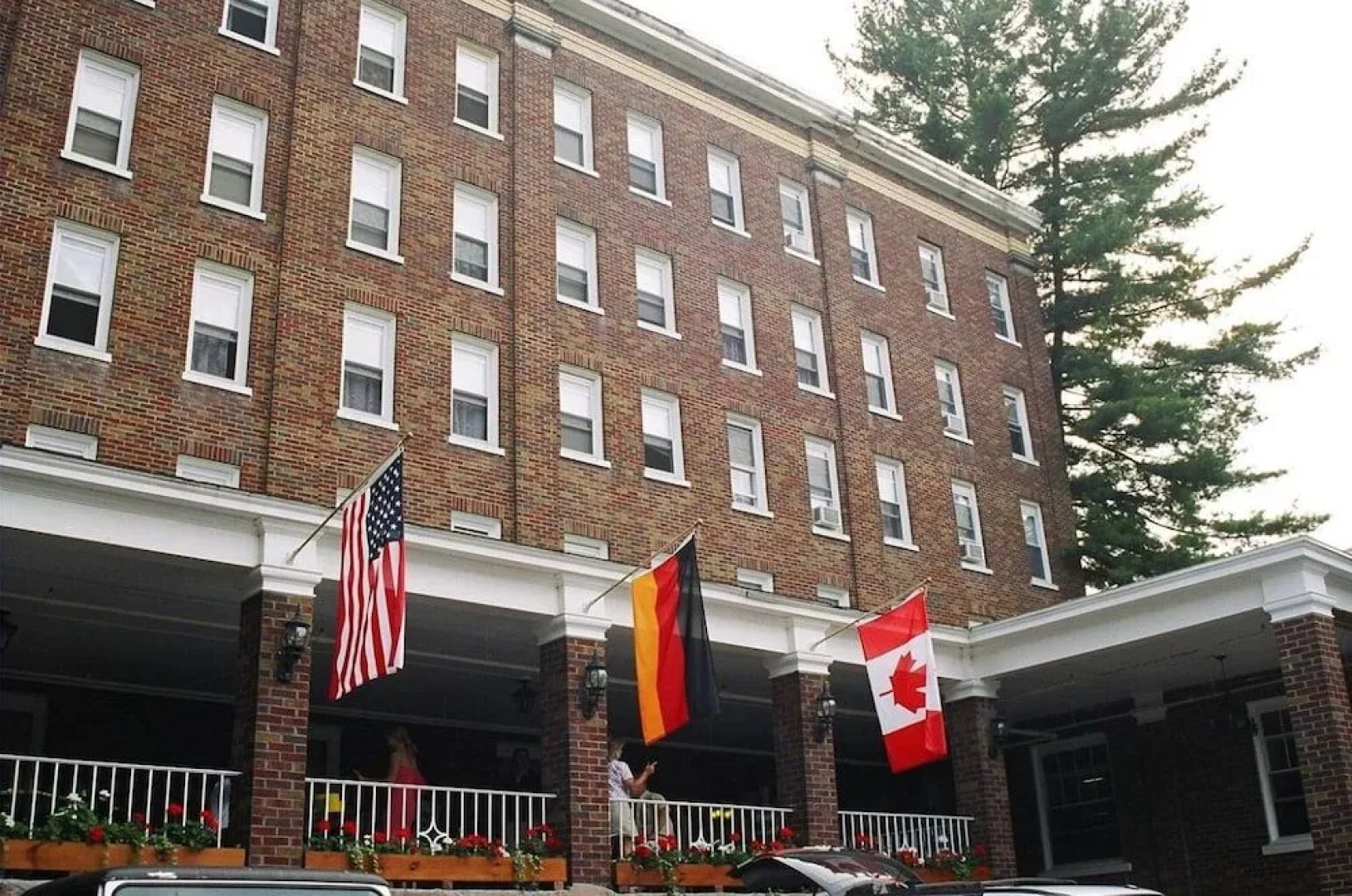 The Pines Inn Lake Placid