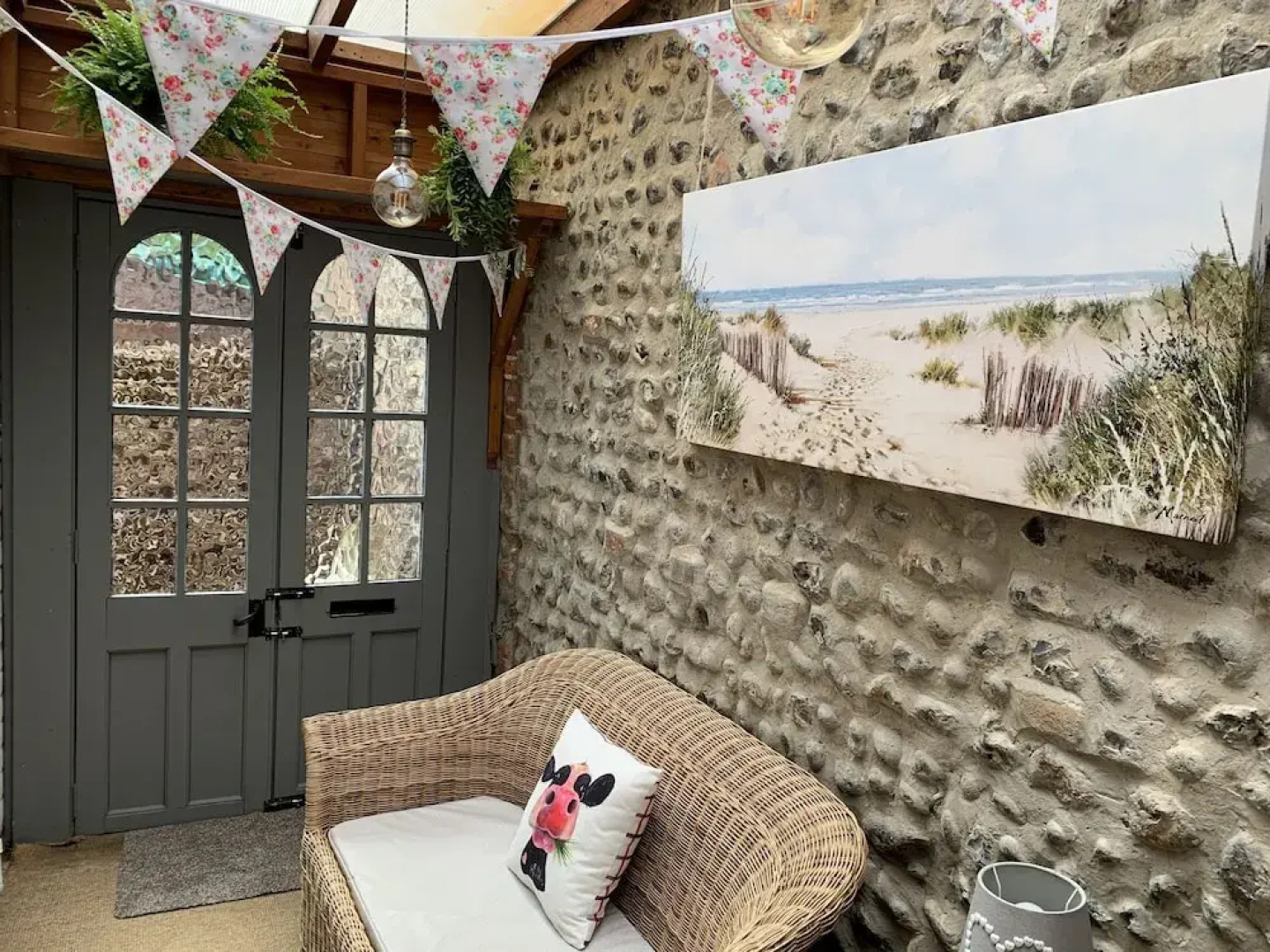 Cosy North Norfolk Cottage With Wood-Burner