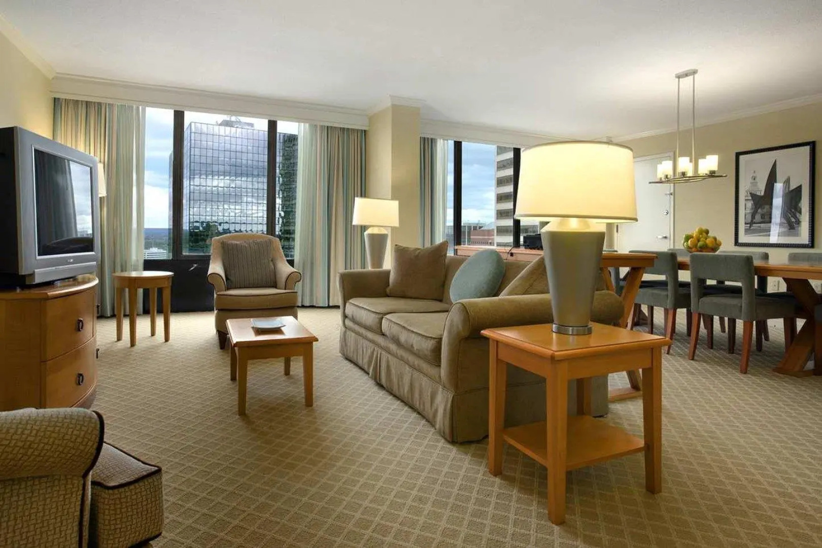 DoubleTree by Hilton Hartford Downtown