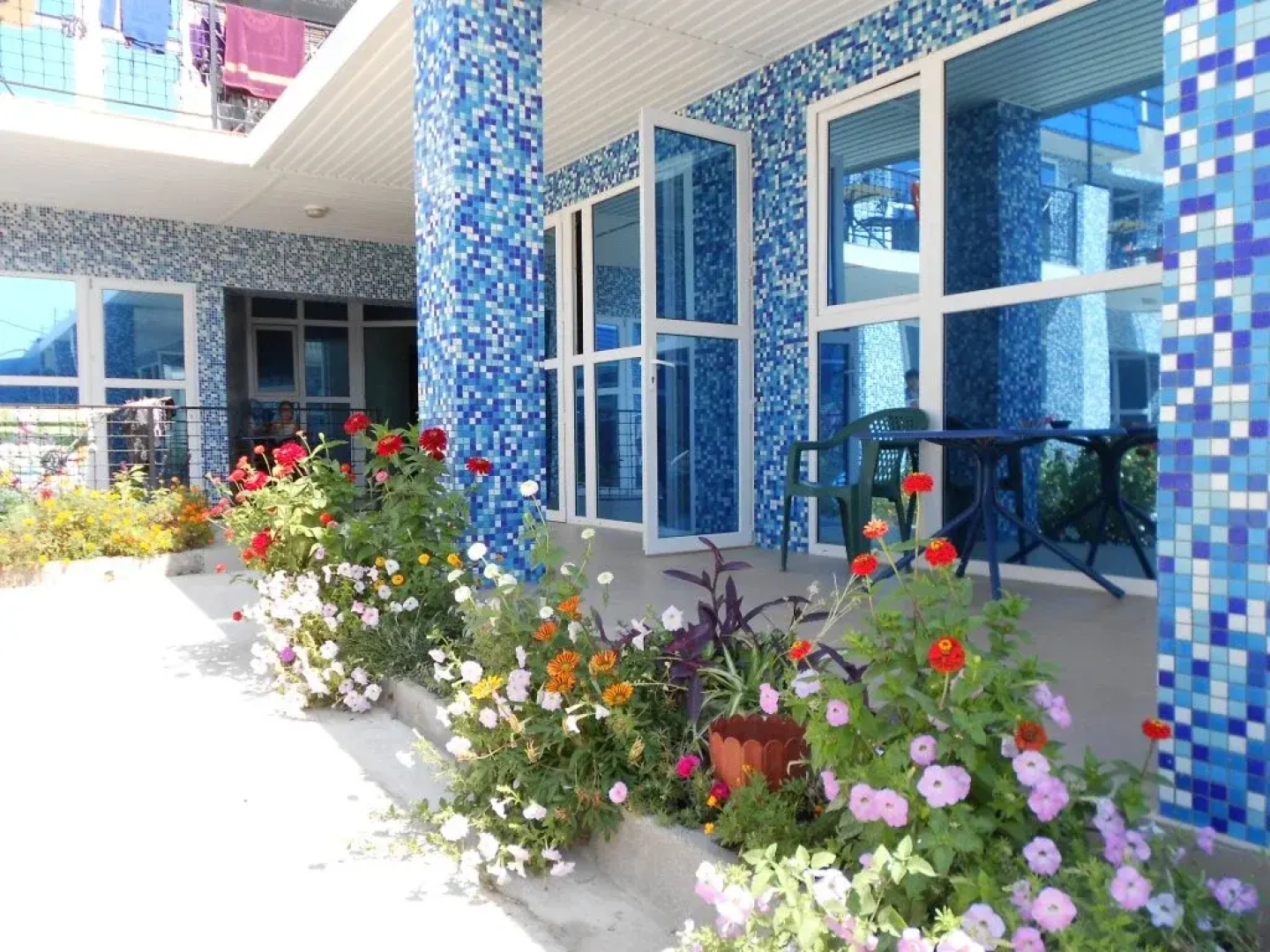 Zolotaya Rybka Guest House