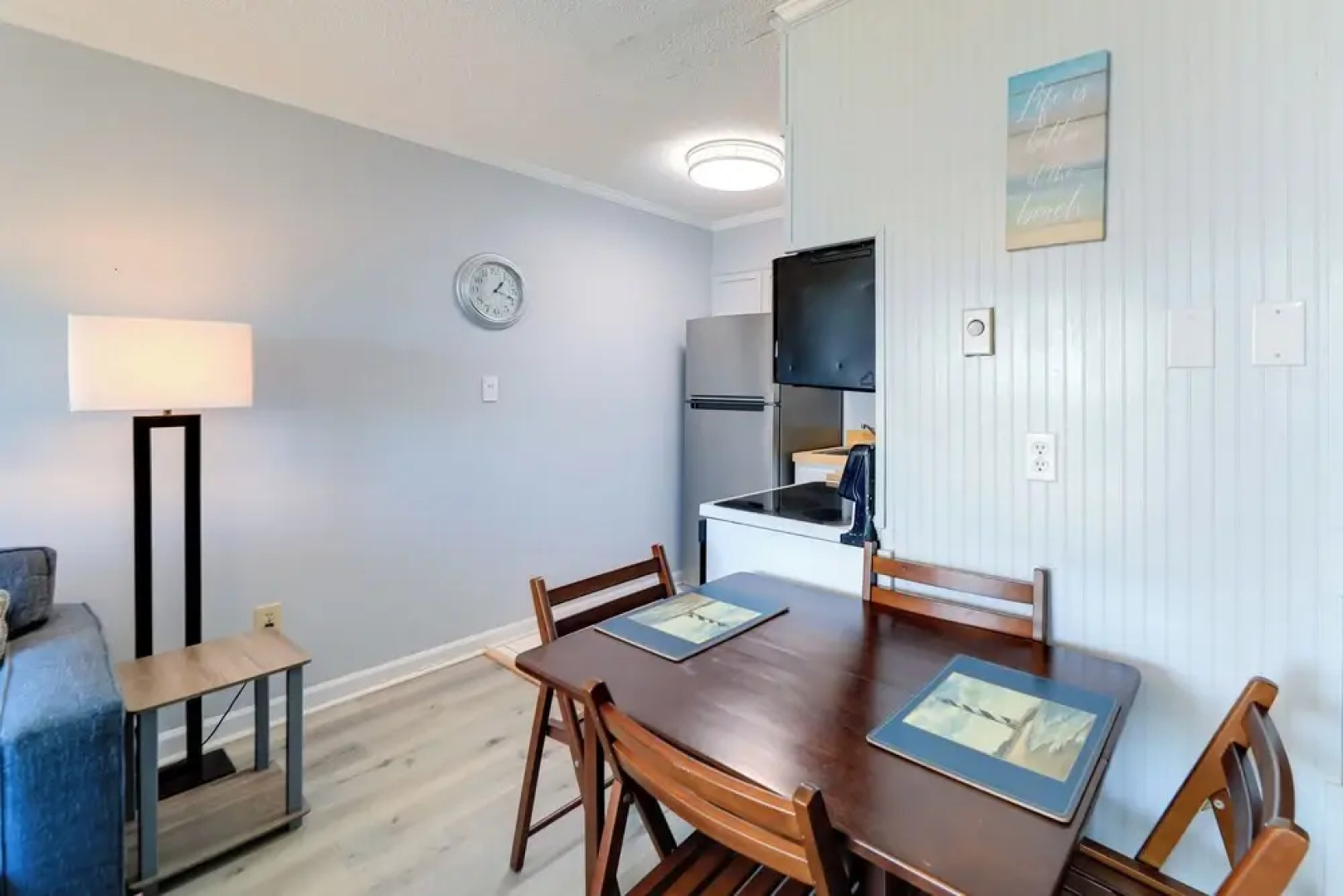 Beachfront Family Condo w/ Stunning Views!