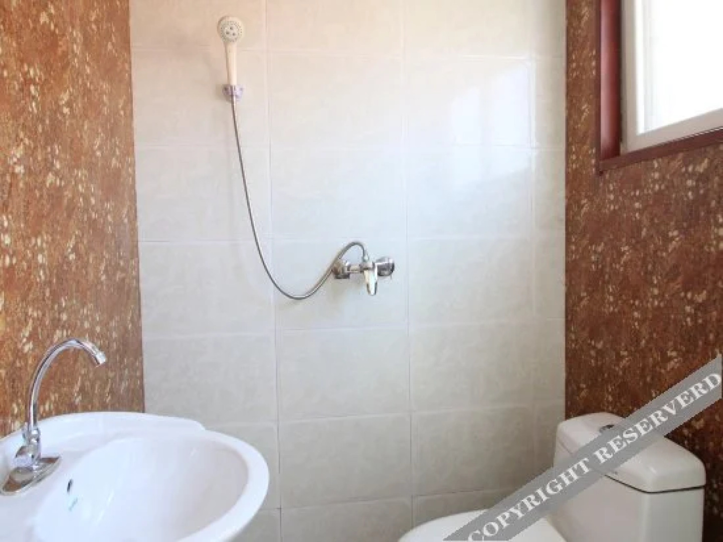 Penglai March antique fishing Inn