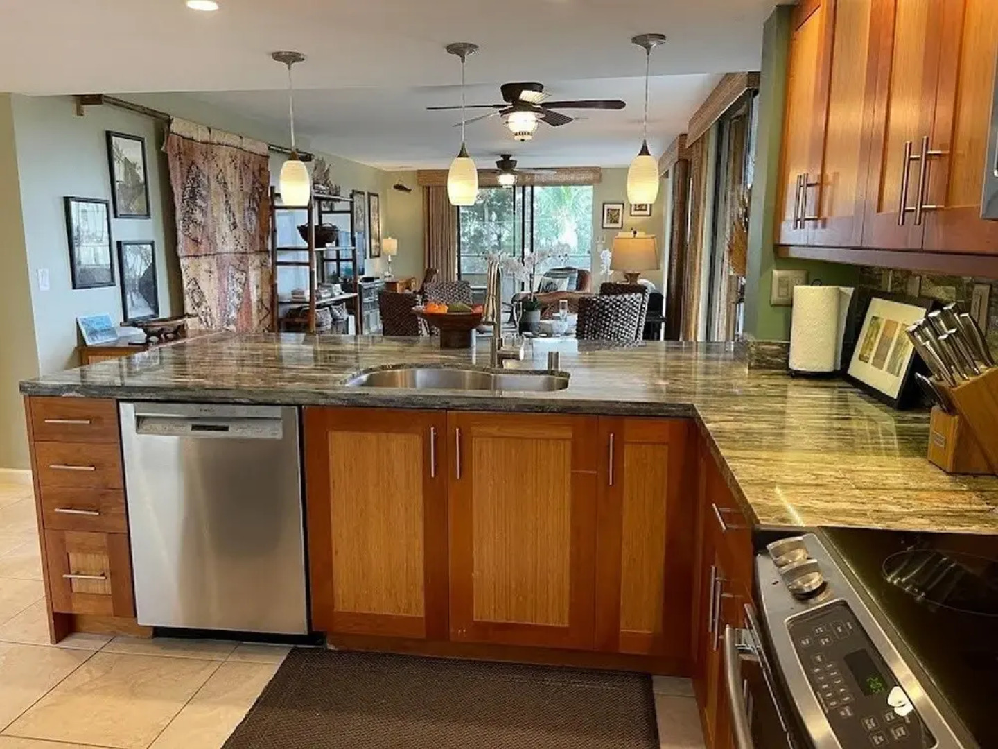 Holualoa Bay Villas 207 by Casago