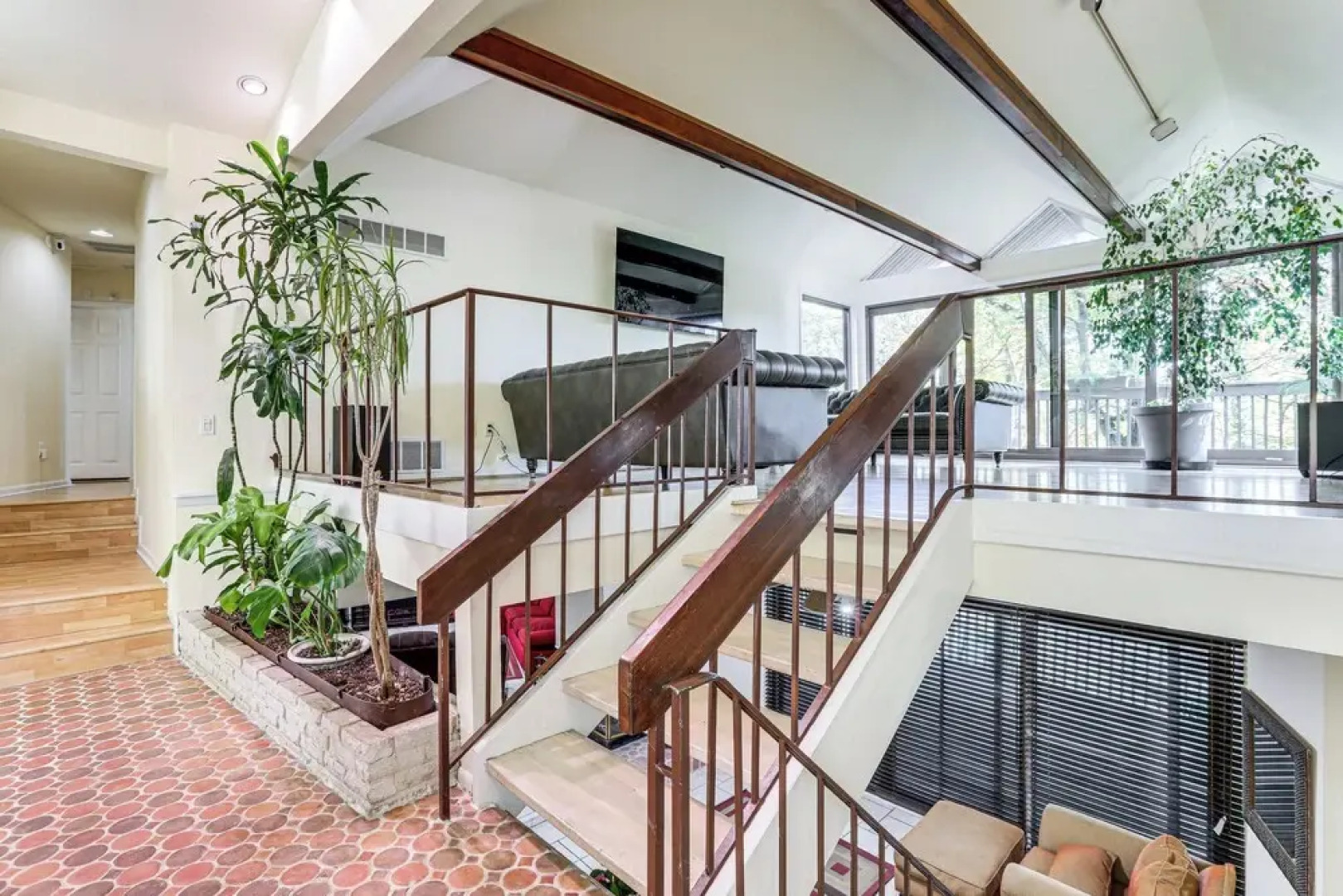 Spacious King of Prussia Home w/ 2 Game Rooms