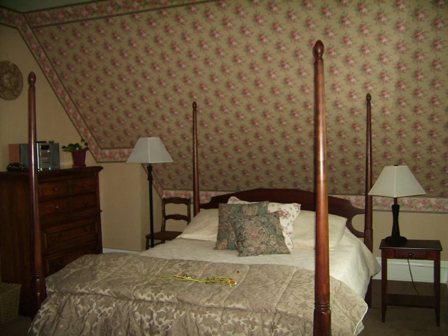 Ascendence Halifax Bed & Breakfast