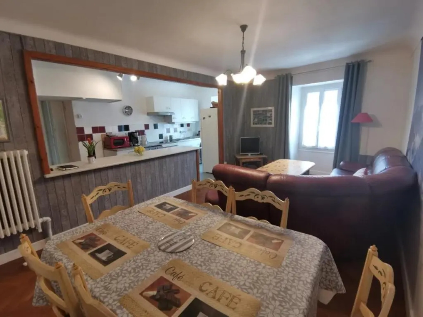 Maison Chorges, 4 pièces, 6 personnes - FR-1-469-120