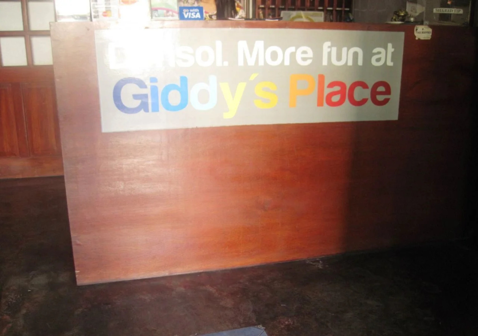 Giddy's Place Padi Dive Resort