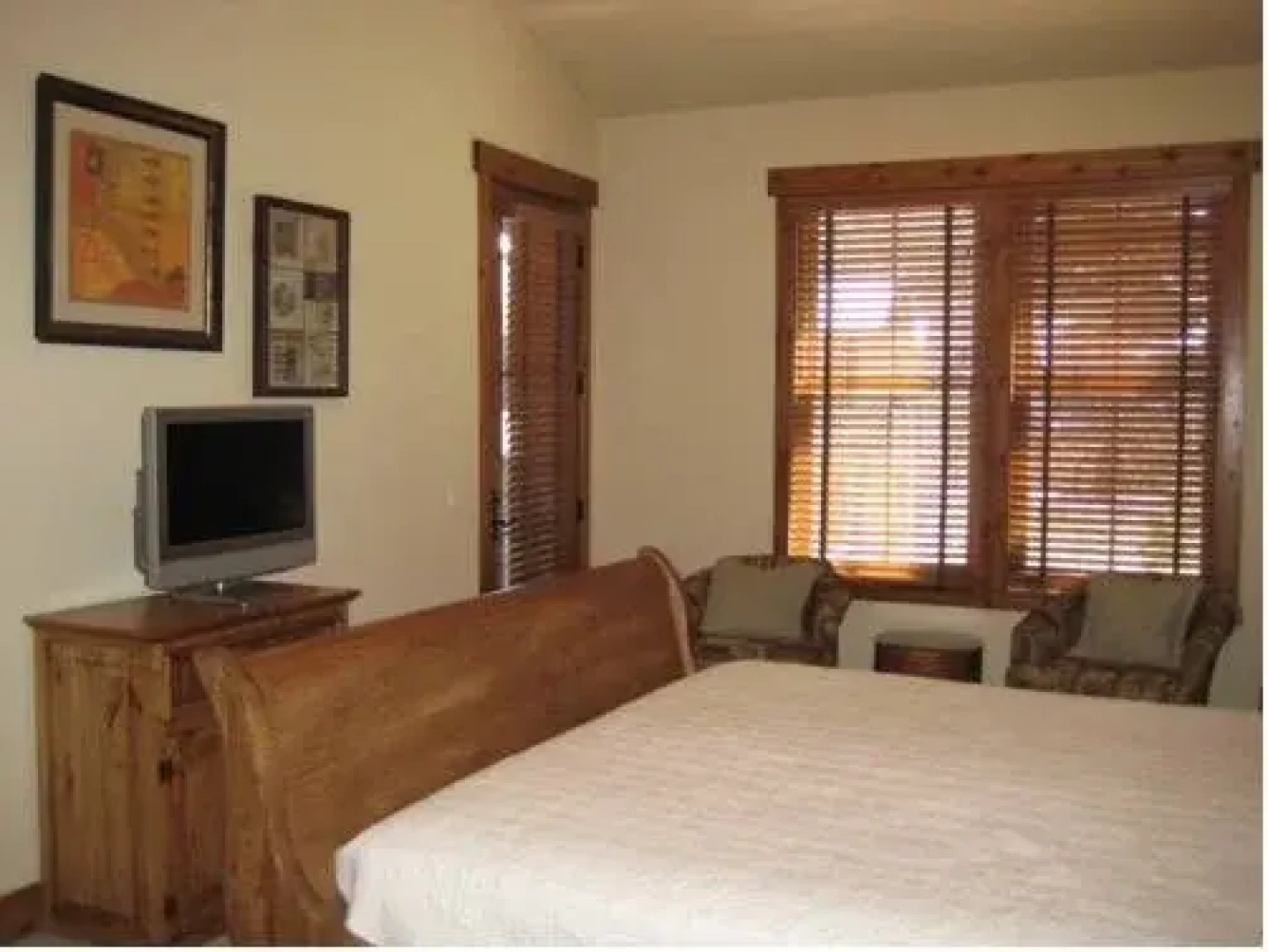 SnowCreek The Lodges