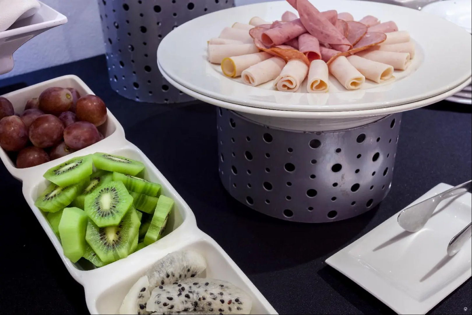 Le Parc Hotel, Beyond Stars