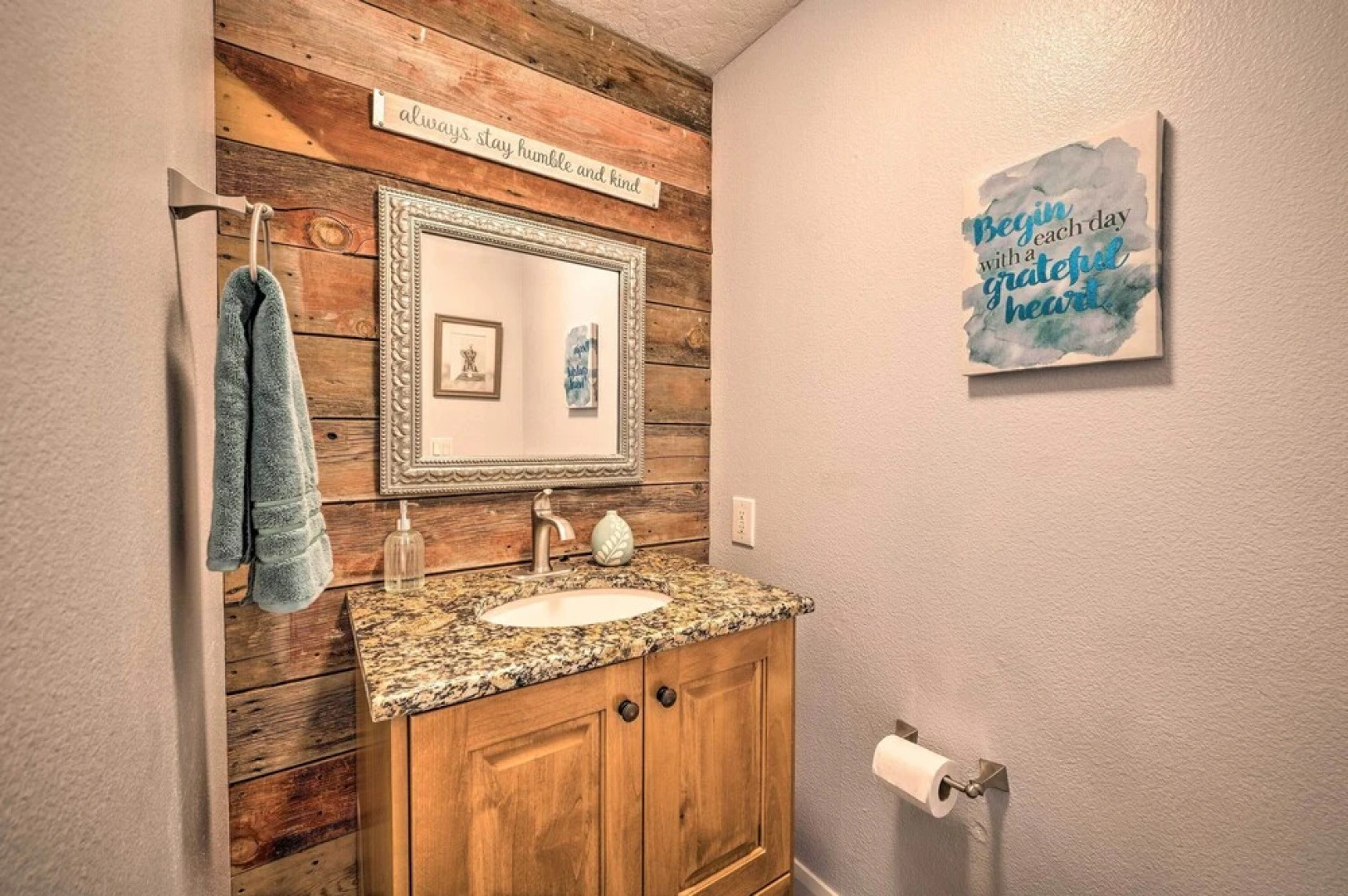 Idyllic Nampa Family Home With Hot Tub & Fire Pit!