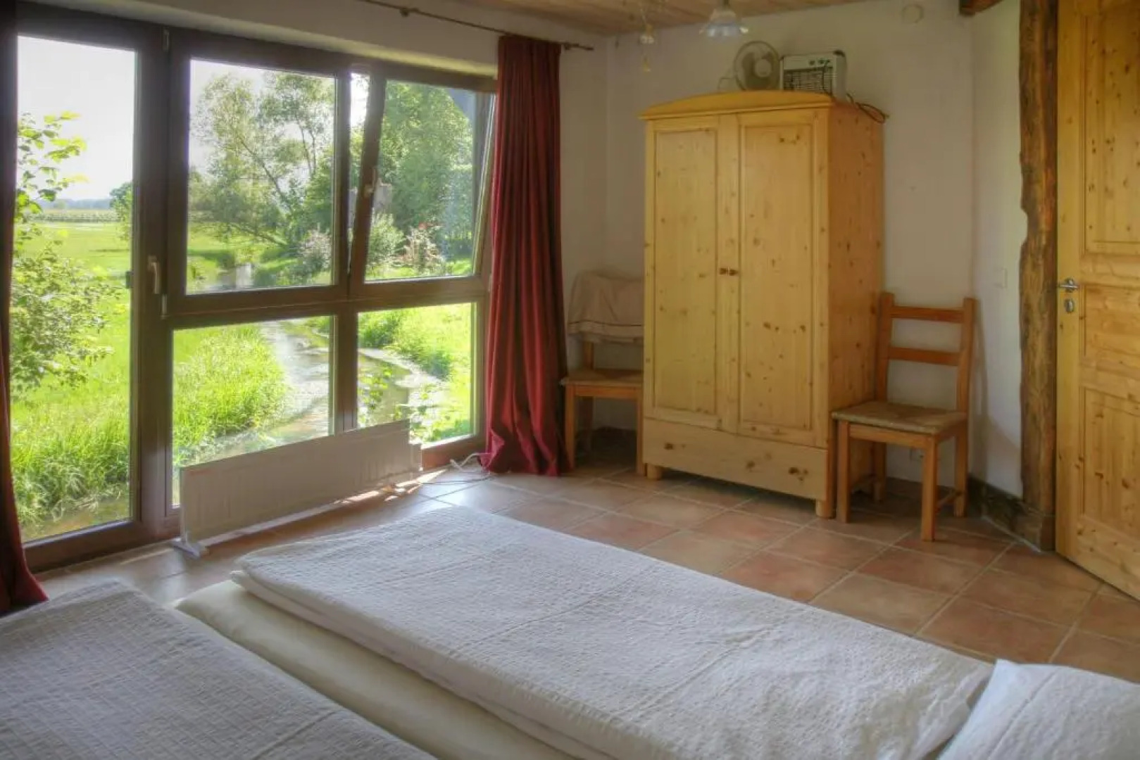 Ferienhaus-Schwarzwald-Imbirkenweg-bei-Strassburg-Europapark-fuer-1-12-Personen