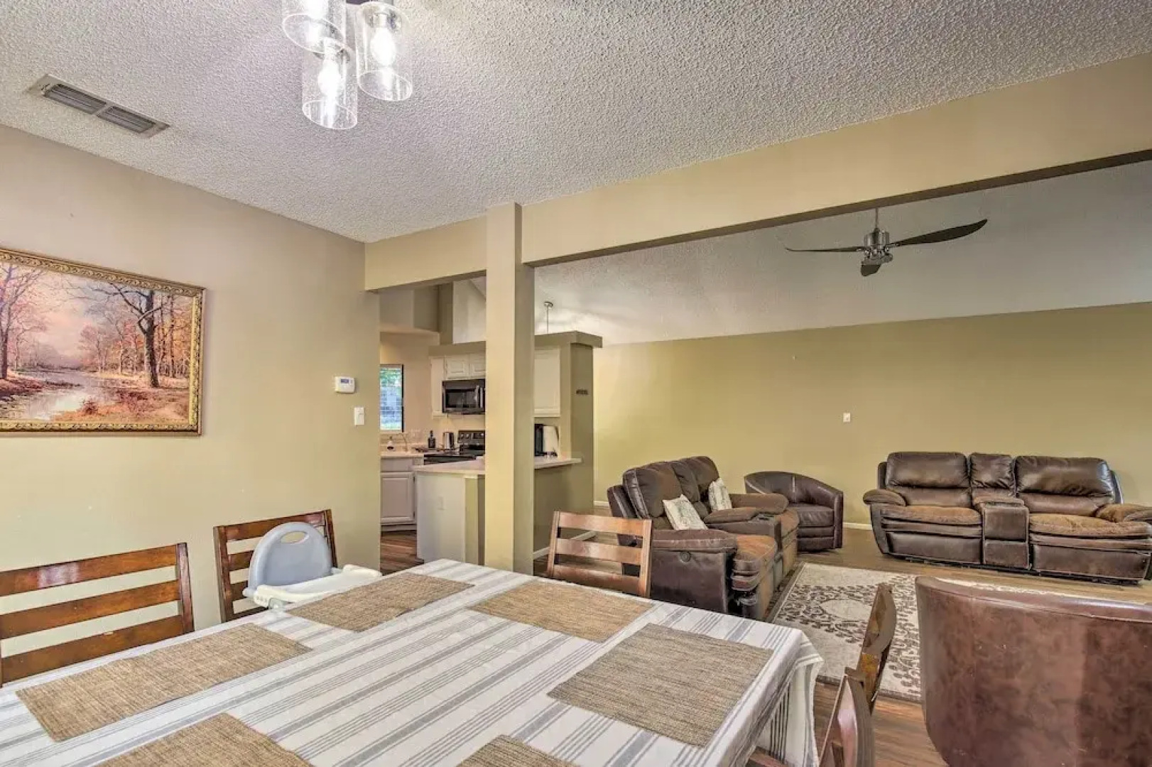 Family Retreat ~ 1 Mi to Hill Country Mile!