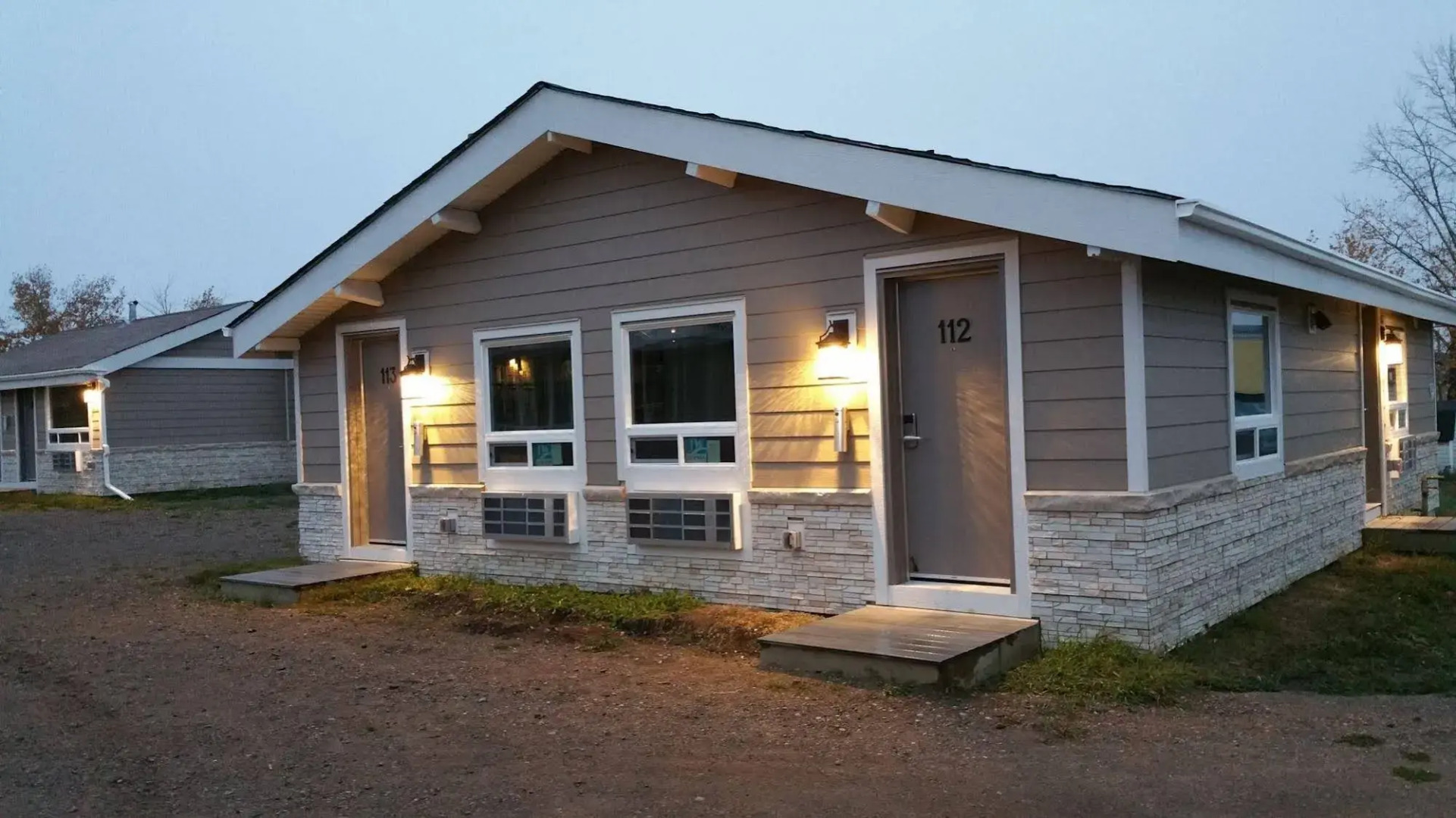 Sunrise Inn and Suites