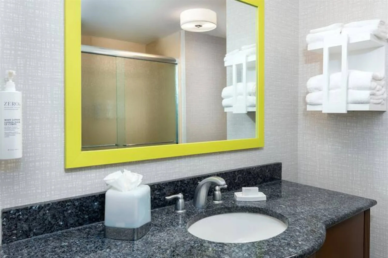 Hampton Inn & Suites Farmington