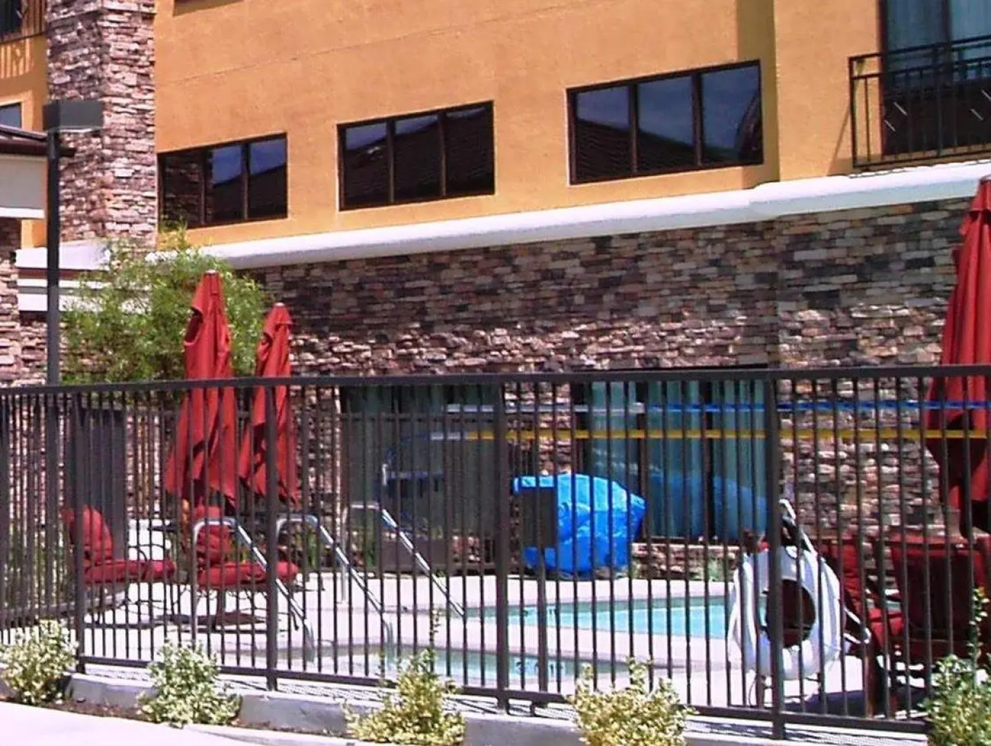 Hampton Inn and Suites Roseville