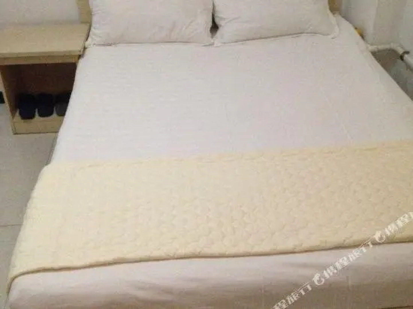 Rujia Inn Laiwu Yipin Alley