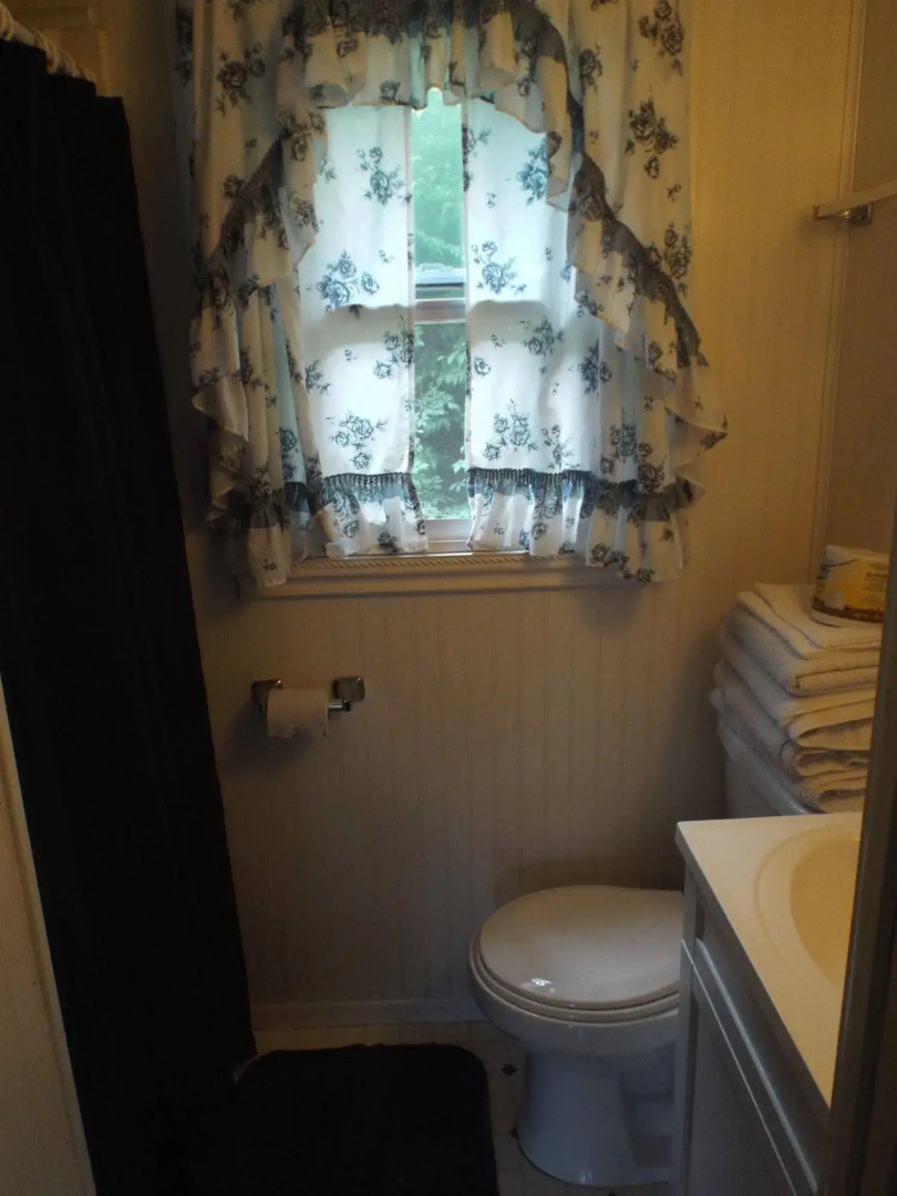 Hemlock Campground And Cottages