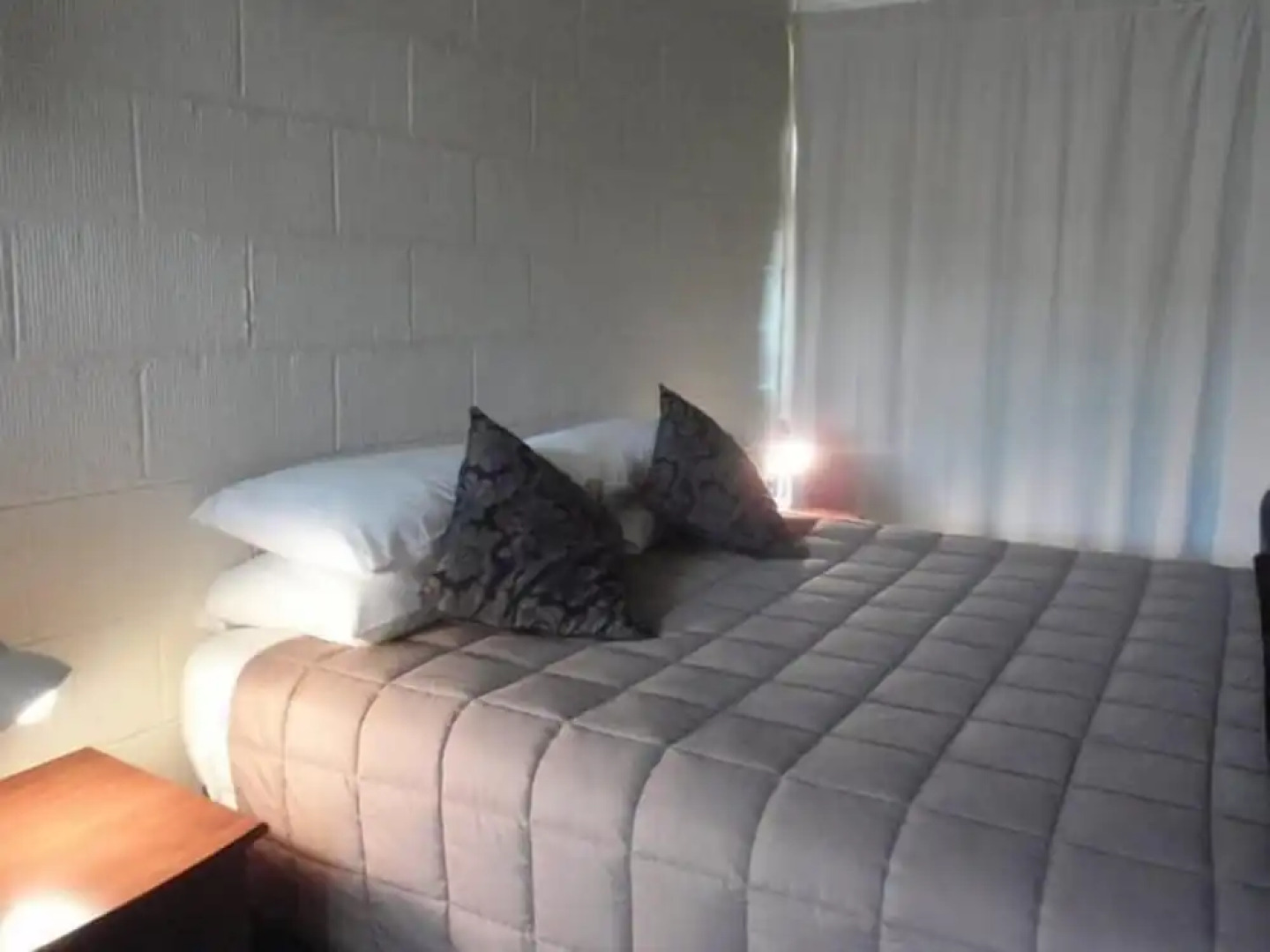 Mountain View Motel, Levin