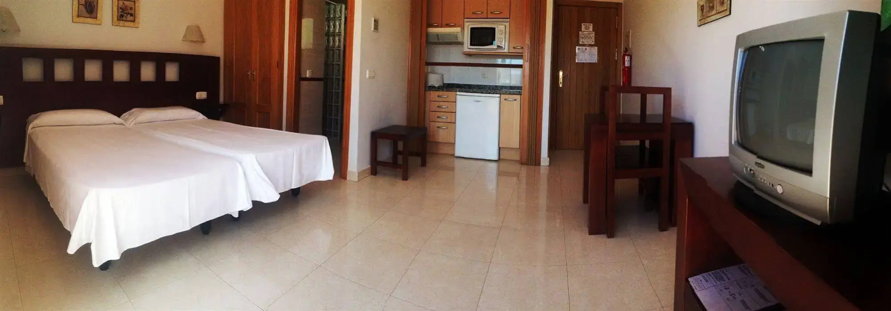 Apartamentos Turísticos Añoreta
