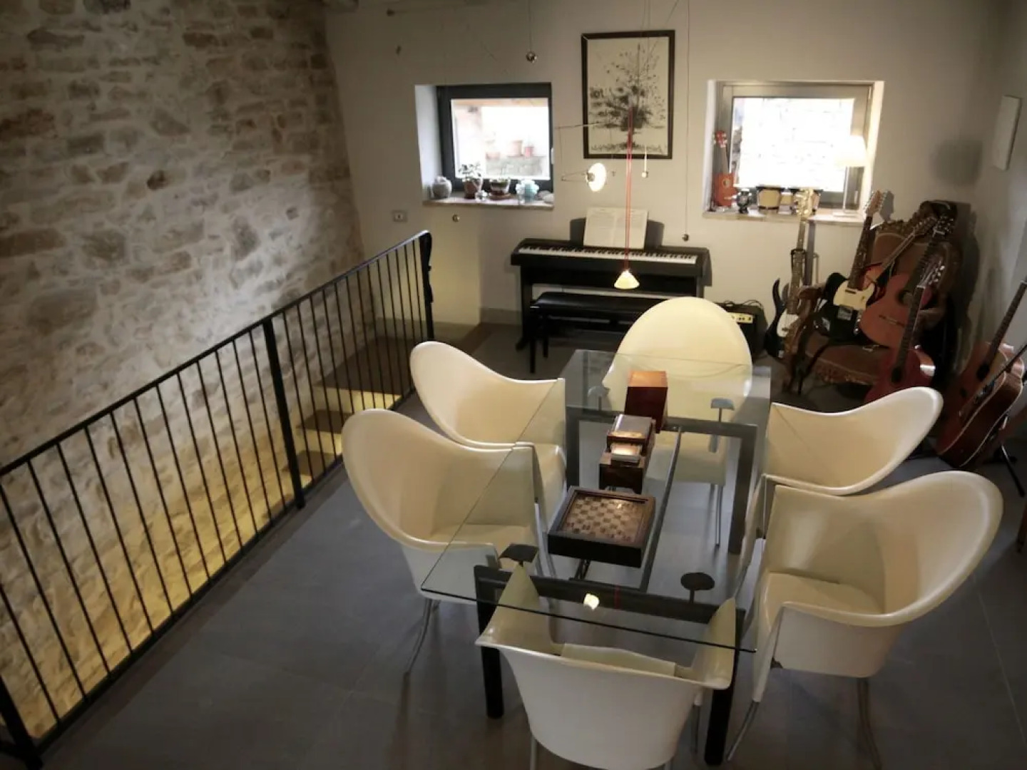 Detached Villa With Swimming Pool, in the Green Hills and Vineyards