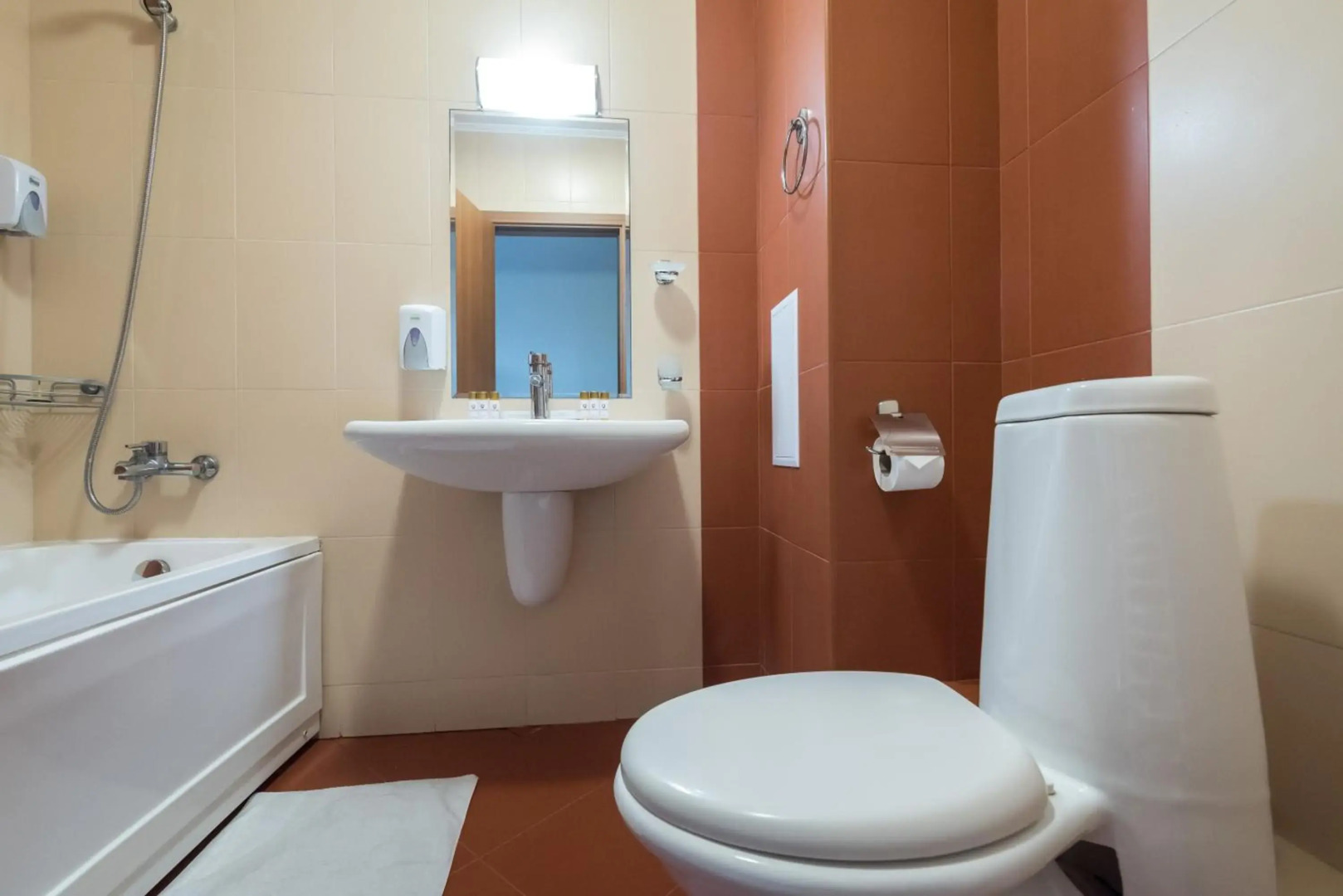 St. George Ski & Holiday