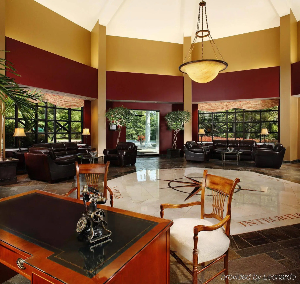 Tarrytown House Estate