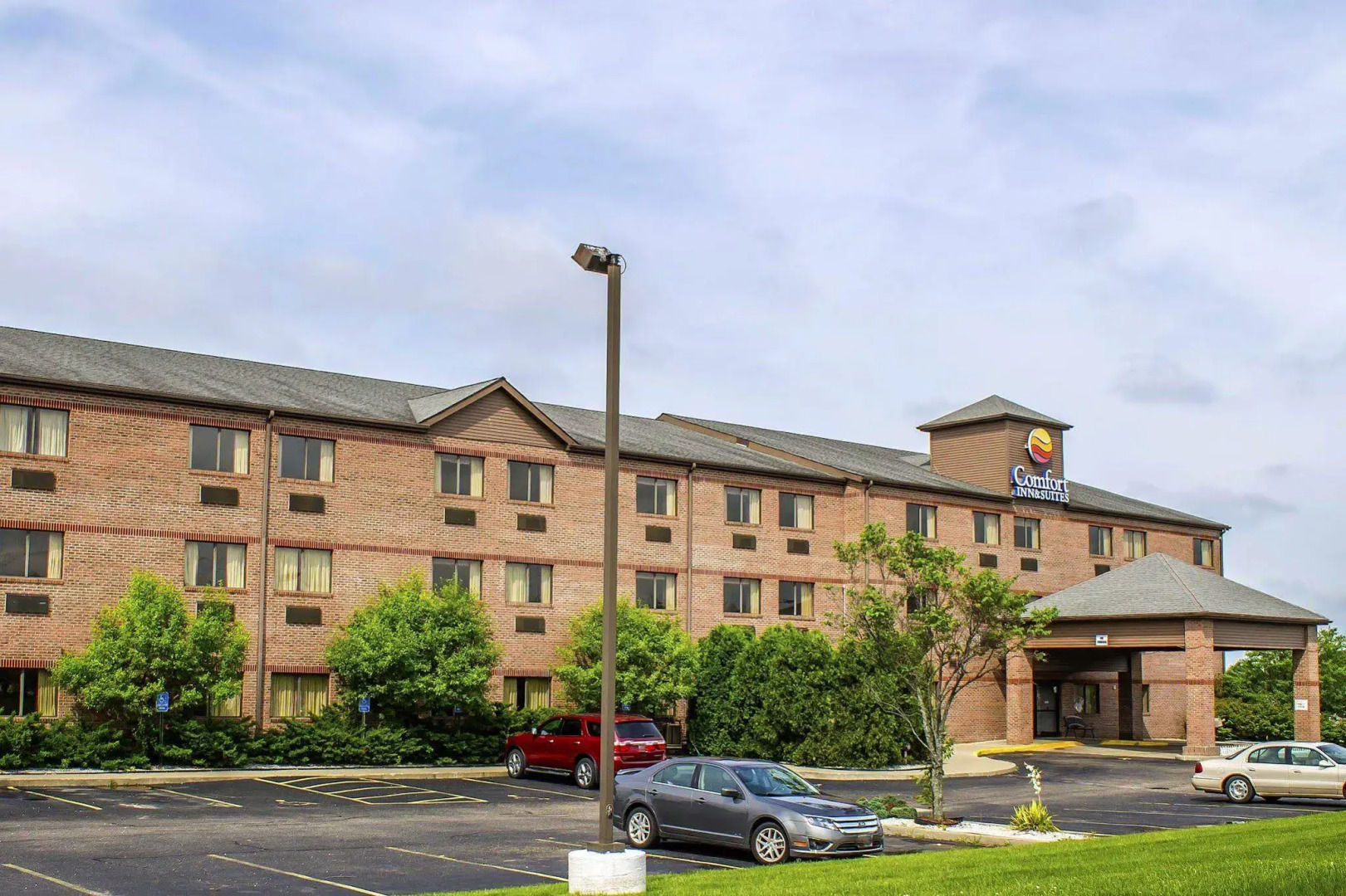 Comfort Inn & Suites Streetsboro - Kent