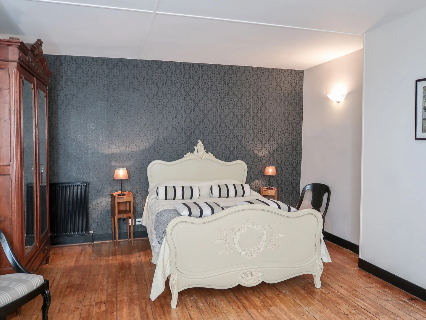 La Batterie (LON400)