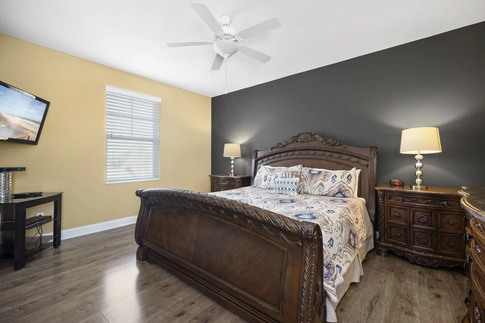 9867camelotcbhnh - Camelot