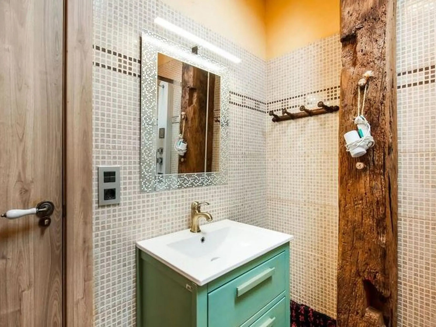 Exotic Mansion in A Lama with Private Pool near Beaches