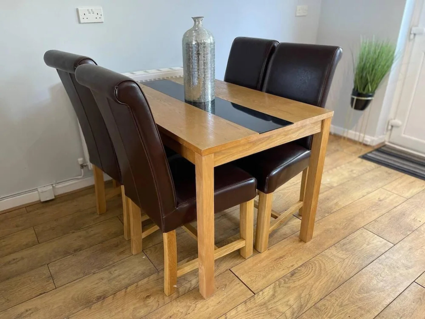 Cozy 2-bed Cottage in Merthyr, 5 Mins to Bike Park