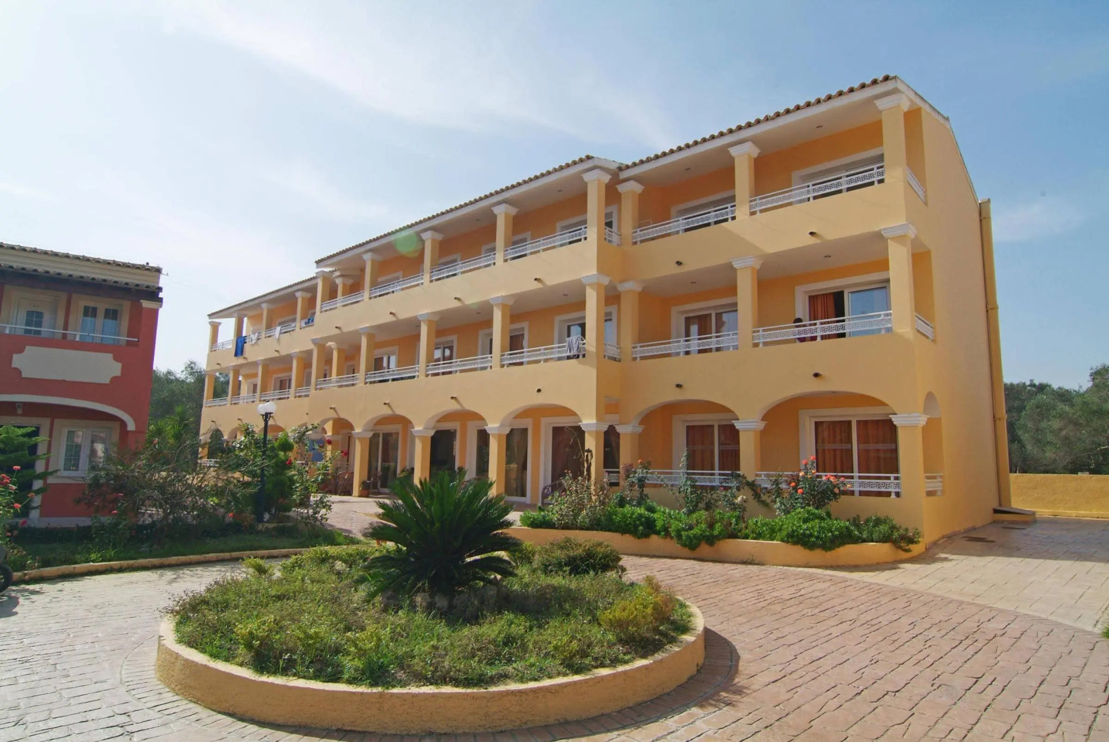 Luisa Hotel-Apartments