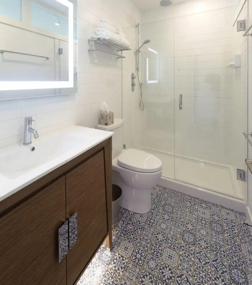 Artisan Suites on Bowen