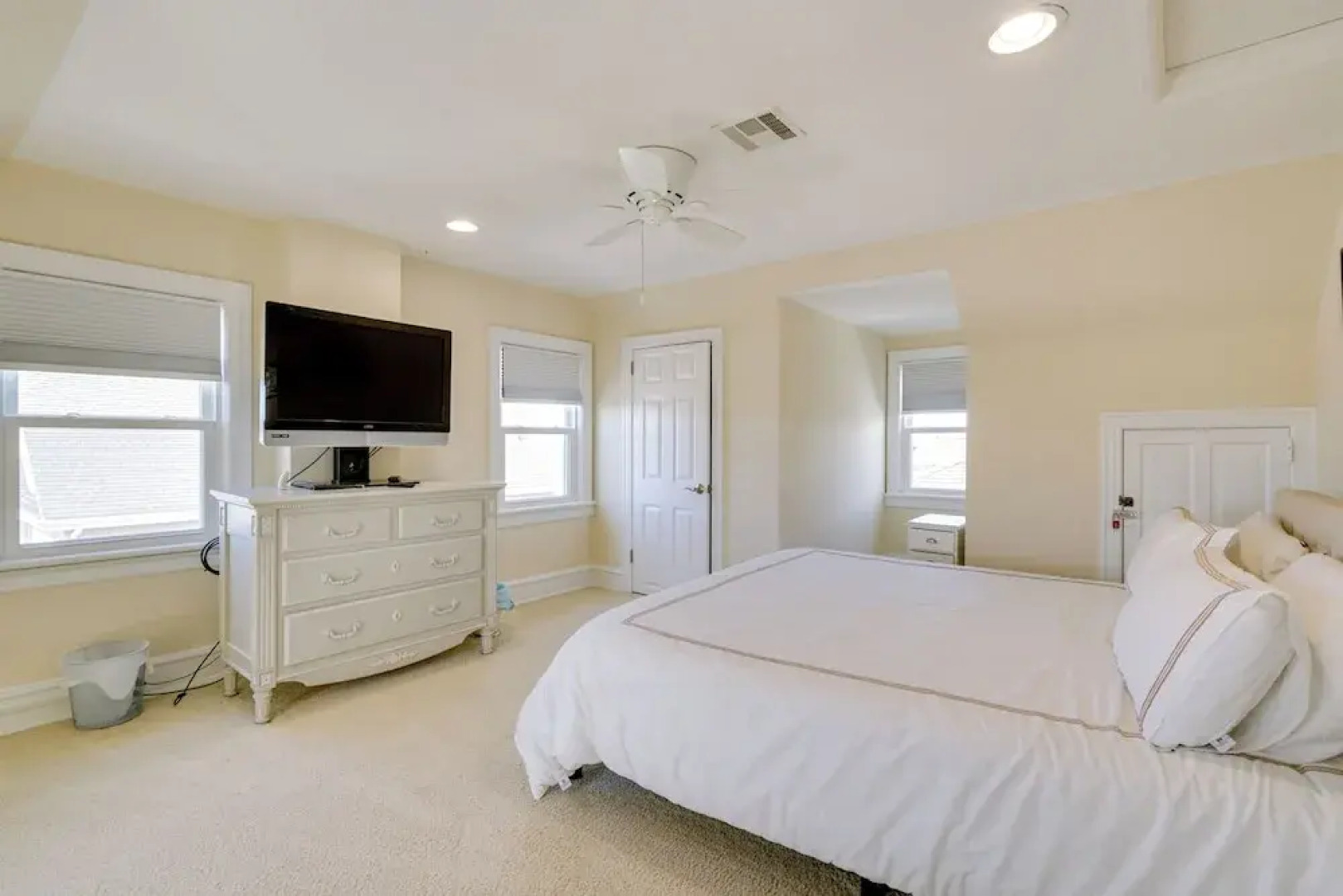 Ventnor City Retreat ~ 1 Block To Boardwalk!