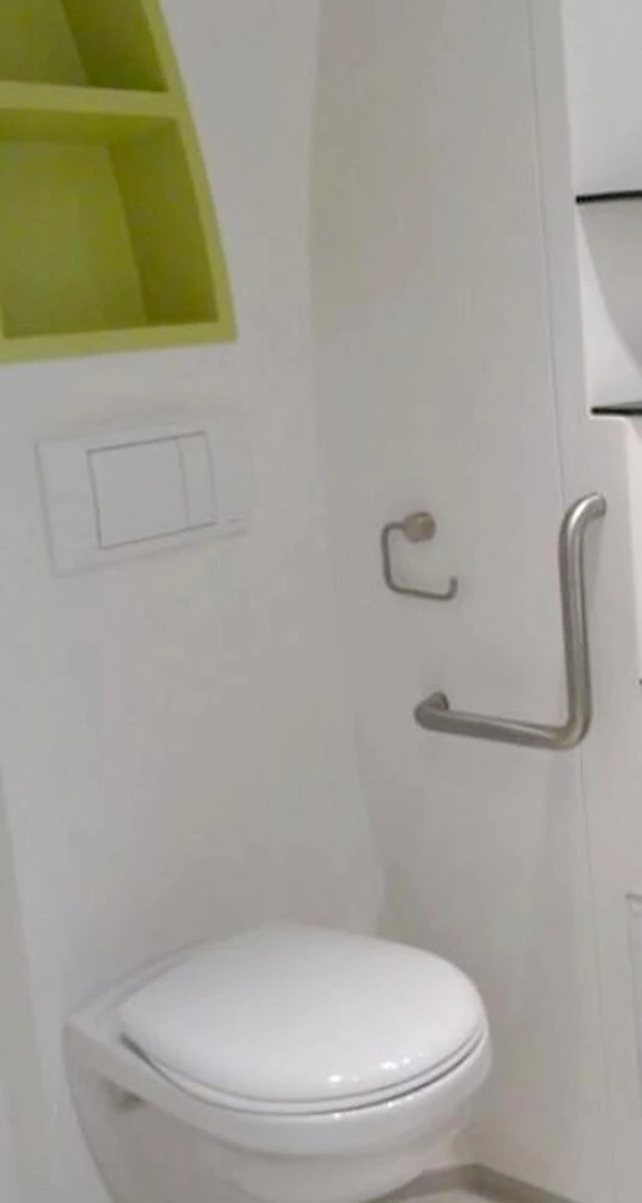 Property With 2 Bedrooms in Beynes, With Furnished Terrace and Wifi - 60 km From the Beach