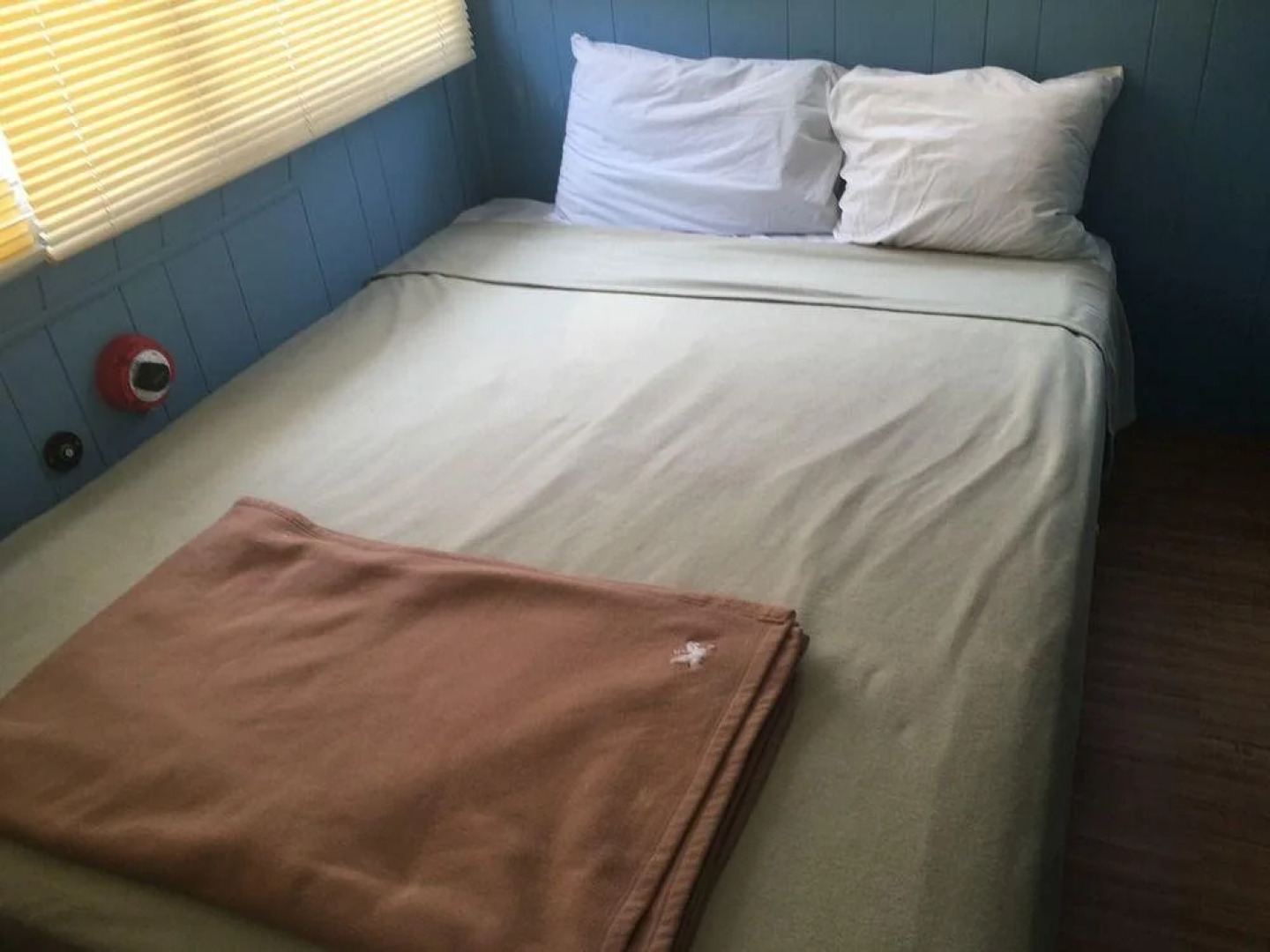 Smuggler's Cove Resort and Marina