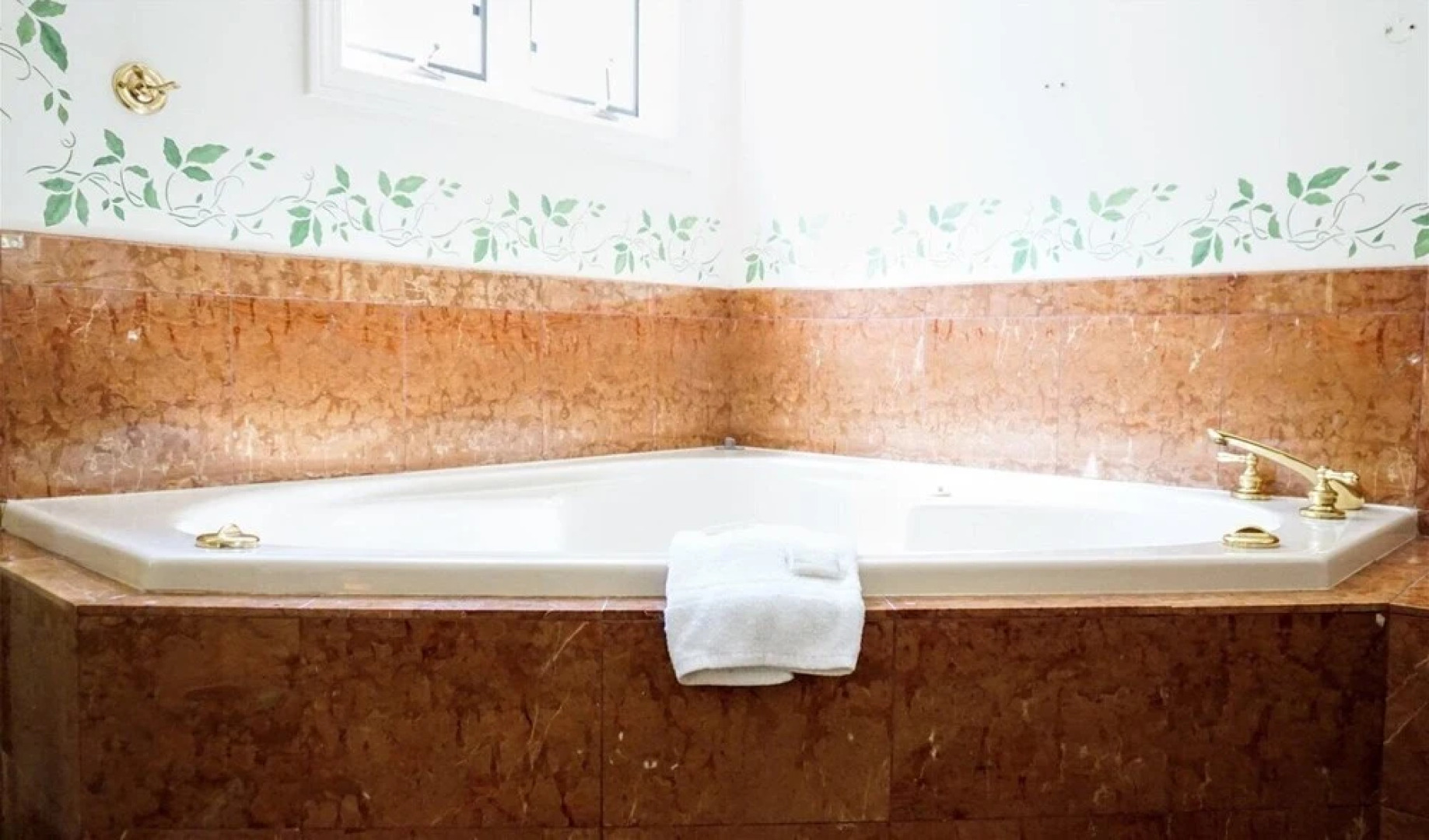 Private 4 Bedroom Vacation Home in the Waterville Valley Resort - Rl8v