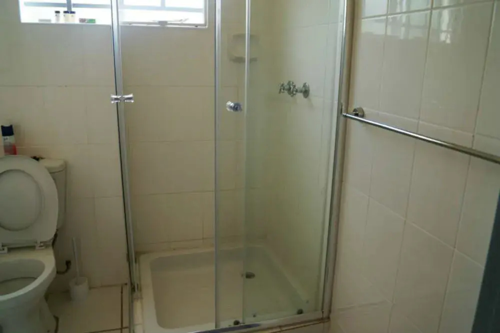 Qhwigaba Guest Lodge