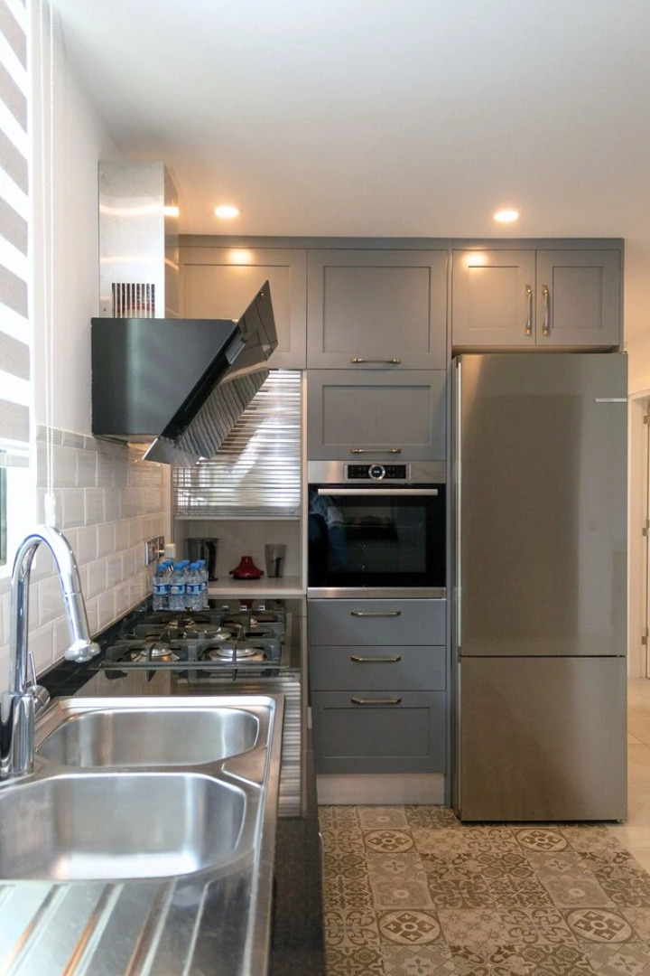 Modern and Luxurious Apartment in a Prime Resort