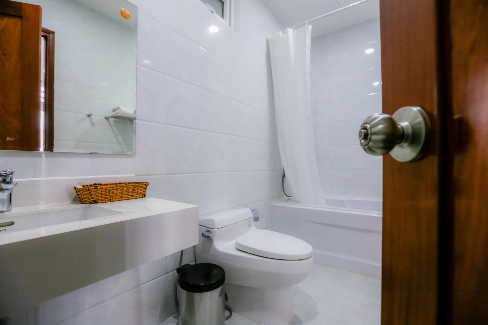 Valley Mountain Hotel