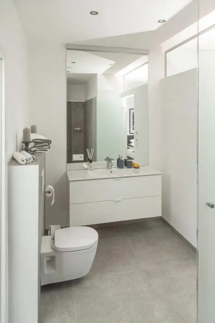 Deluxe Apartment in the City Centre With Private Parking air Conditioning and View