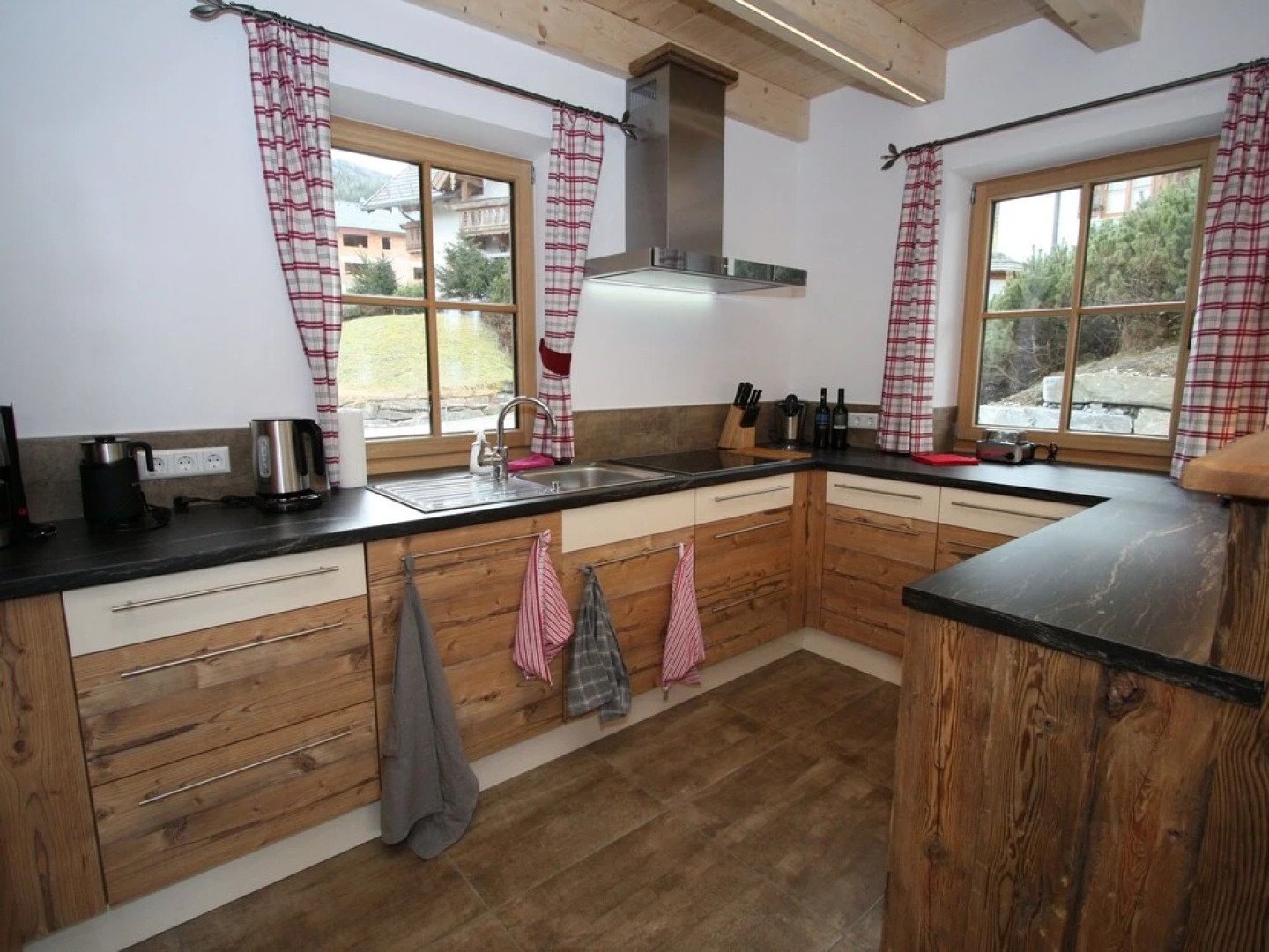 Comfortable Chalet With Sauna Near Ski Area in Salzburg