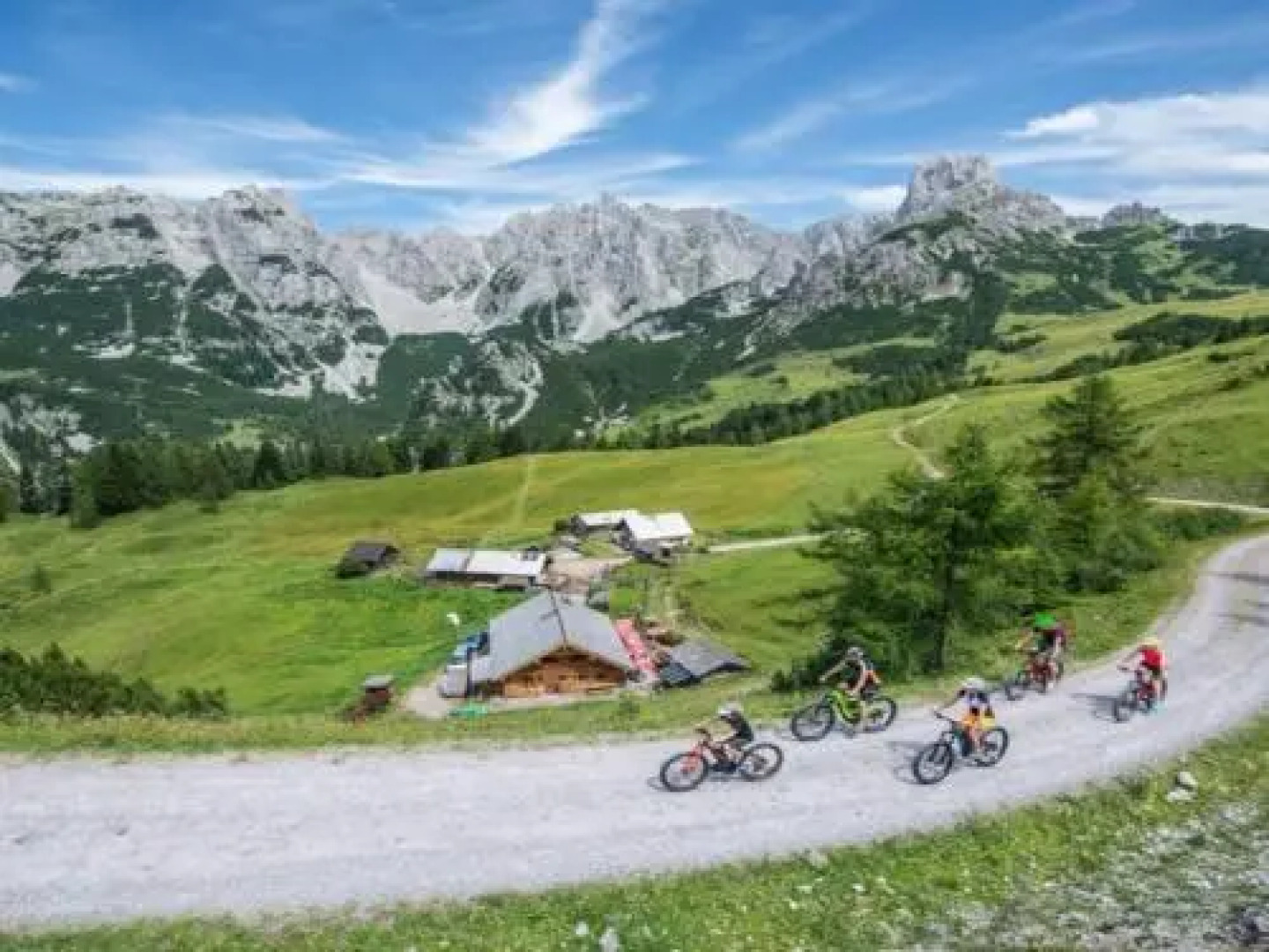 Chalet Alpendorf Dachstein West