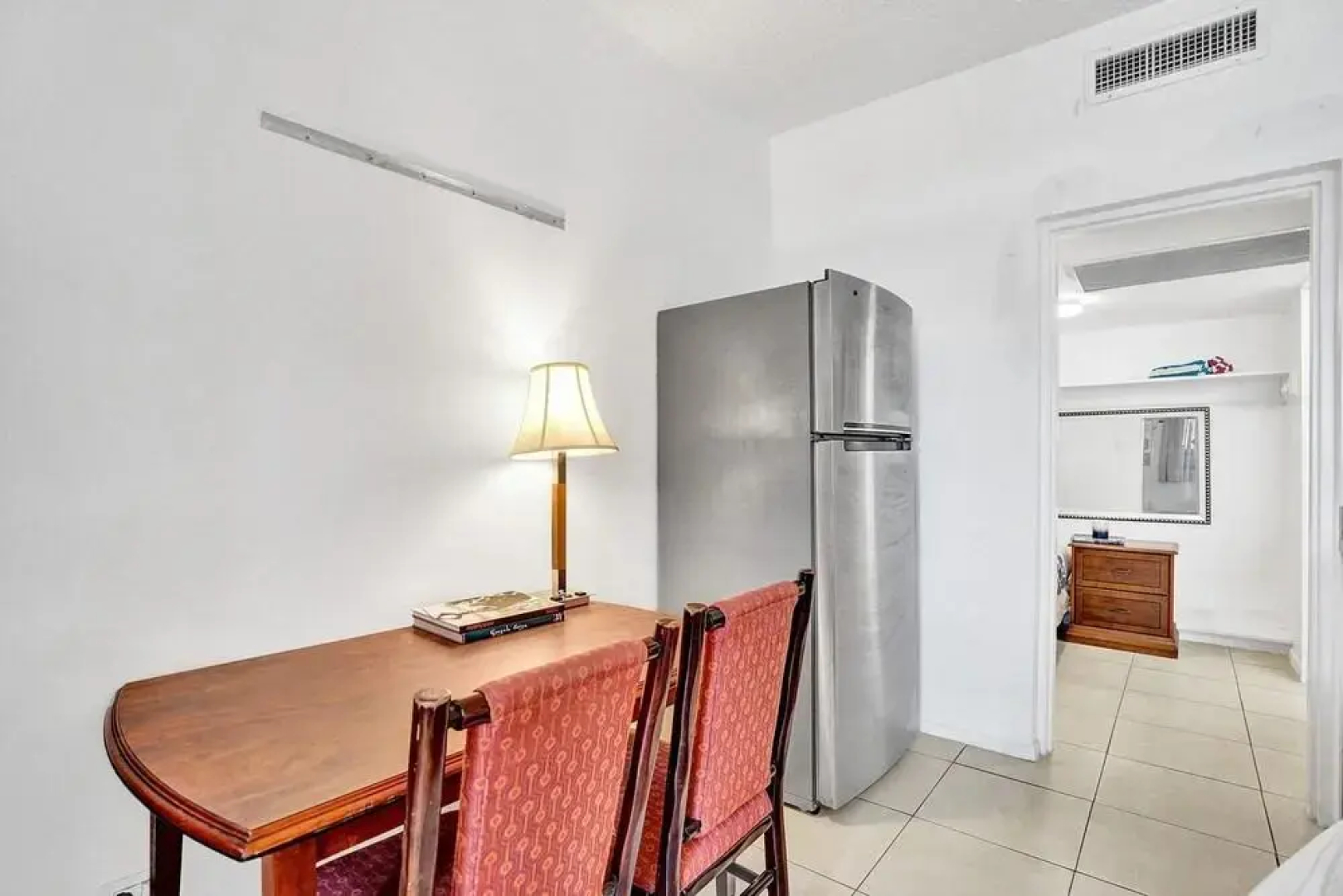 Beautiful Cozy 1br Apartment Walk From The Ocean!