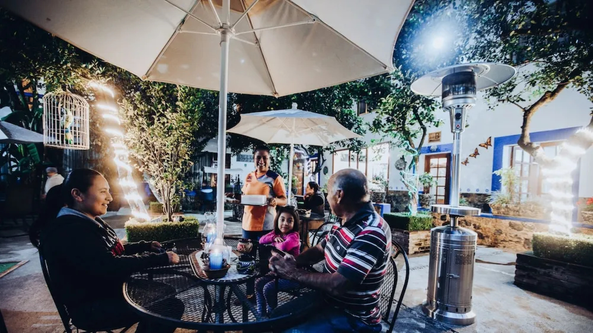 Hostal Plaza Central