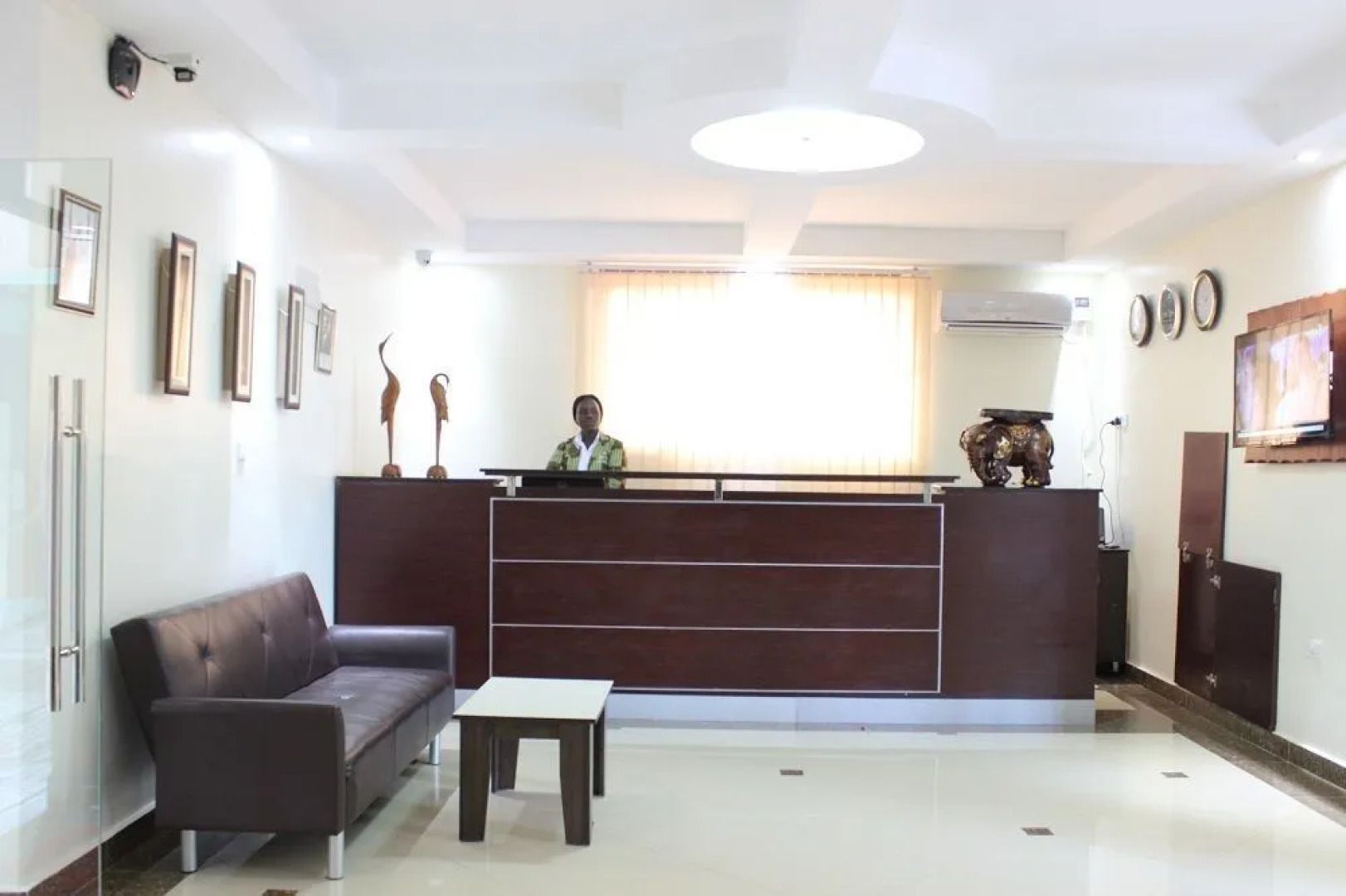 Marie's Royale Hotel