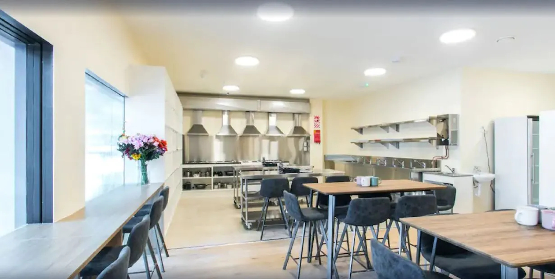 Hobson Lodge - Hostel